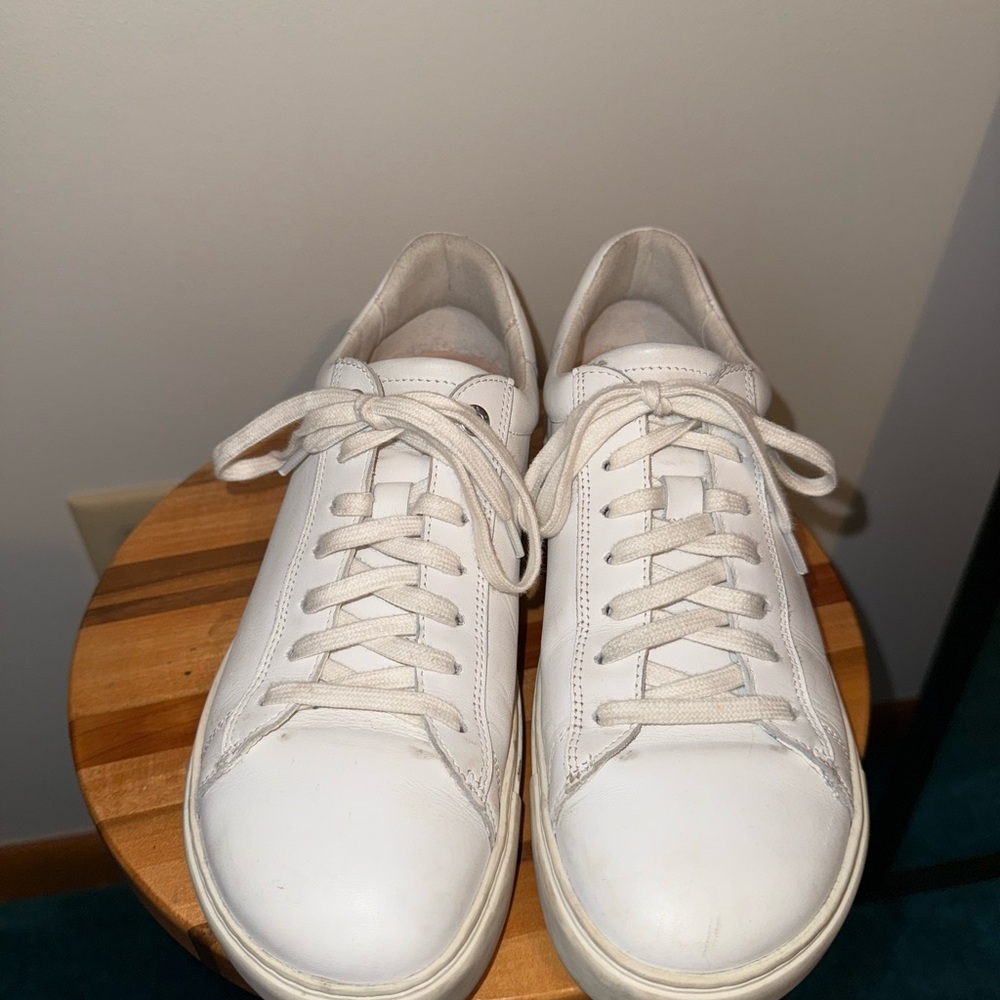 Birkenstock White Leather Sneakers Sleek Minimalist Design